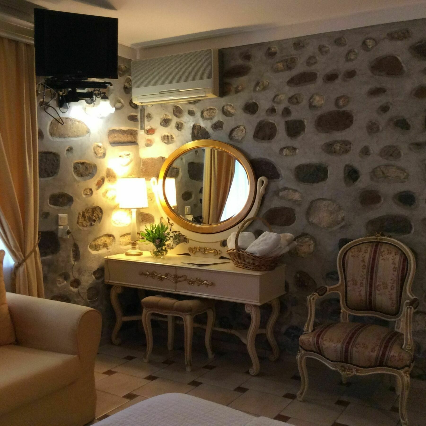 Pyrgos Of Mytilene Hotel Buitenkant foto