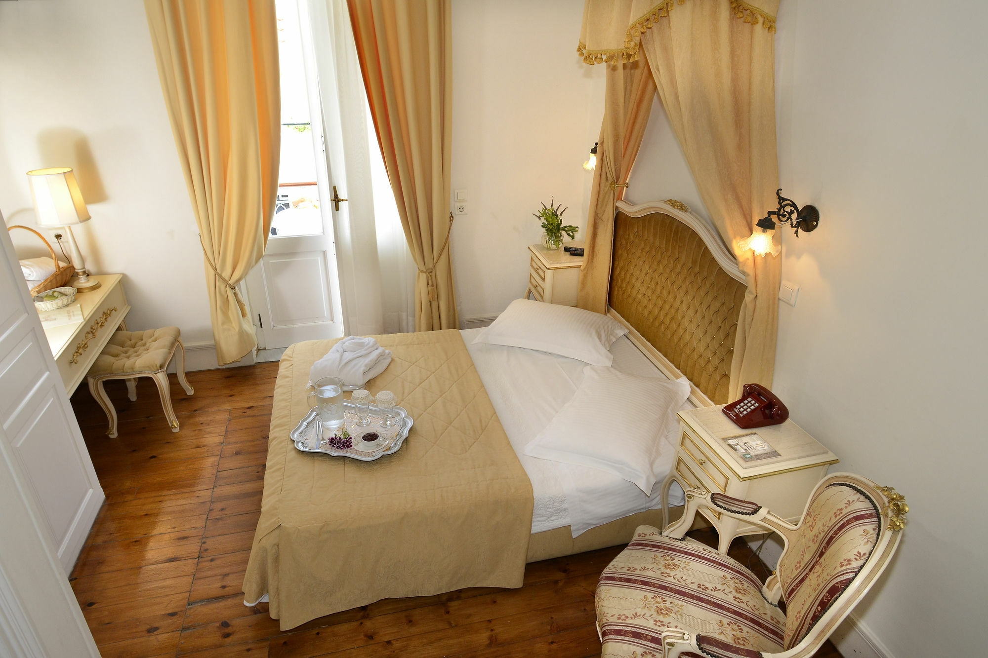Pyrgos Of Mytilene Hotel Buitenkant foto